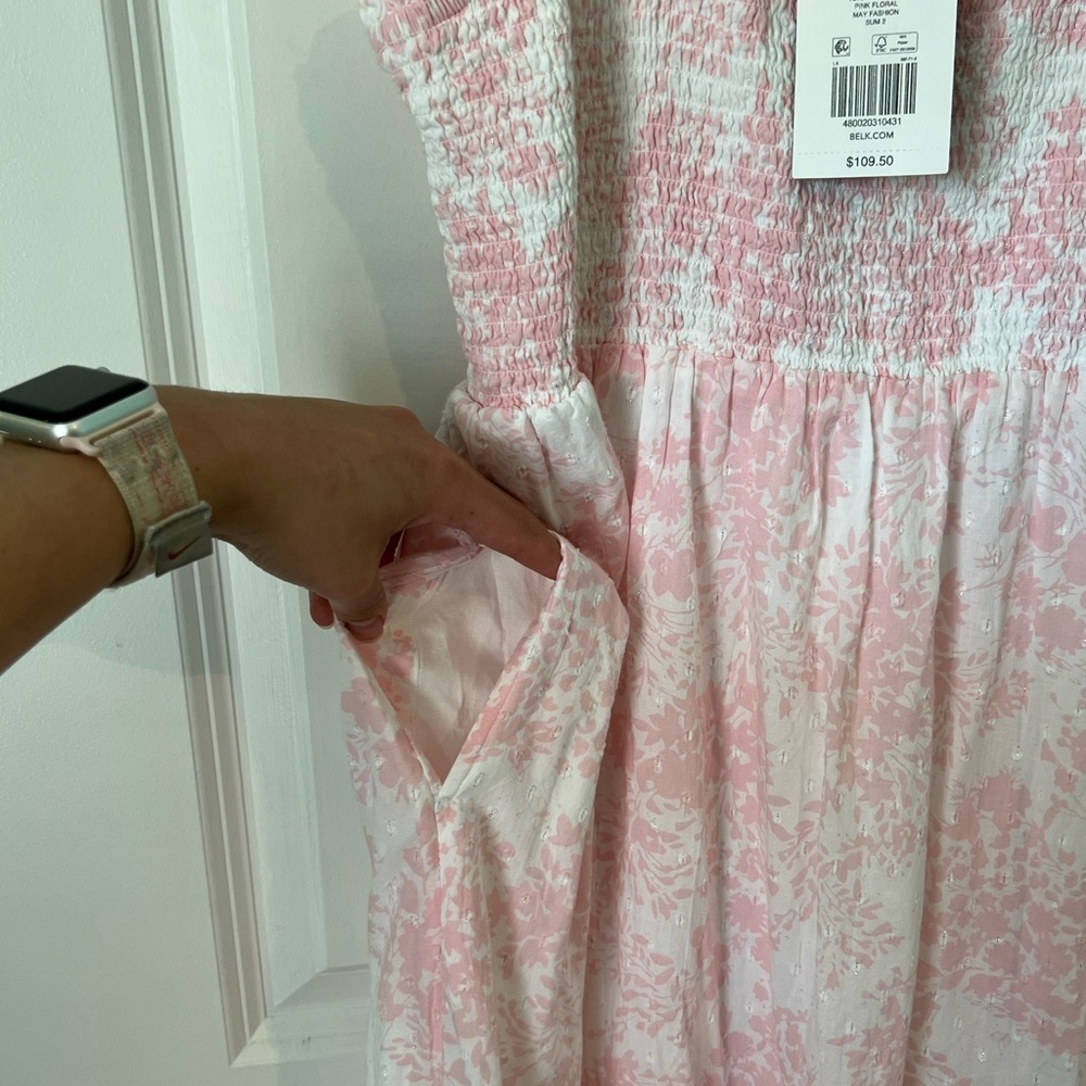 Crown & Ivy Light Pink Patterned Maxi Dress - Picture 6 of 9